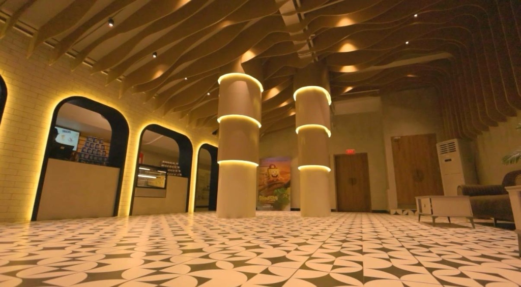 Cinemark Grande VIP Lobby & Lounge Area