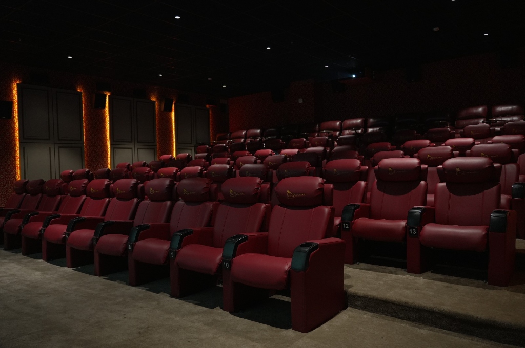 Cinemark Luxe Luxury Olive Auditorium Recliners